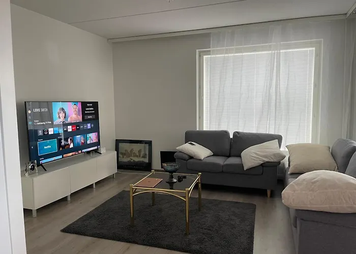 Homestay In A Shared Spacious Flat